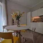 Dimora La Fresia Apartment *